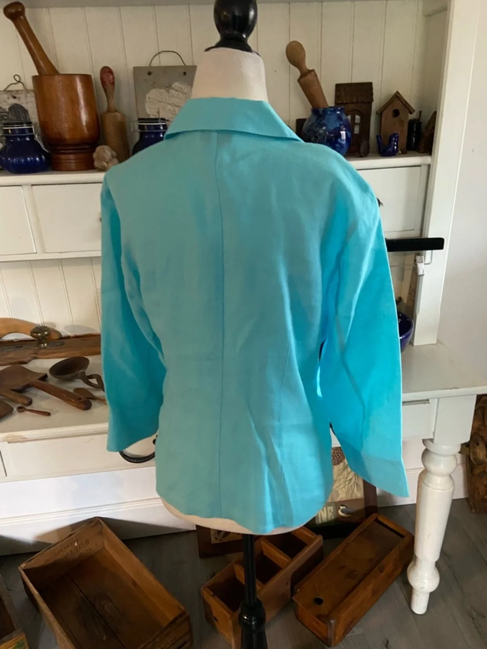 Turquoise Button-Front Linen Blazer - Picture 2 of 3